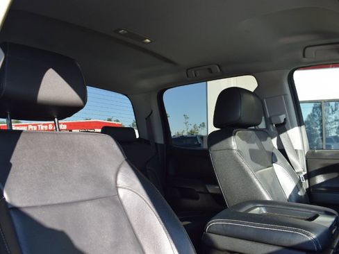 Used 2018 Chevrolet Silverado 1500 LT w/ All Star Edition image 17