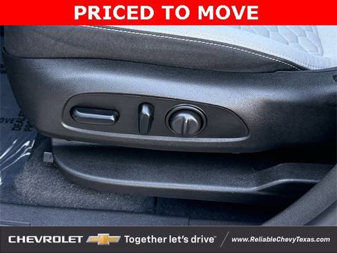 Used 2020 Chevrolet Equinox LT image 27