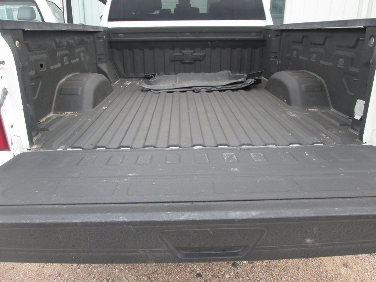 Used 2024 Chevrolet Silverado 2500 LT AWD/4WD image 22