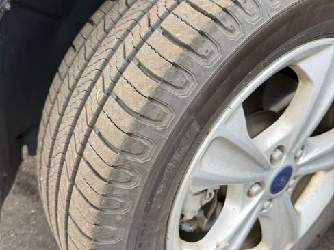 Used 2014 Ford Escape SE w/ Equipment Group 201A AWD/4WD image 24