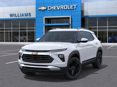 New 2026 Chevrolet TrailBlazer LT w/ Convenience Package AWD/4WD image 6