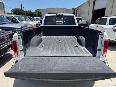 Used 2018 RAM 3500 Laramie RWD image 14