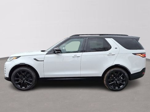 New 2026 Land Rover Discovery Limited Edition image 5