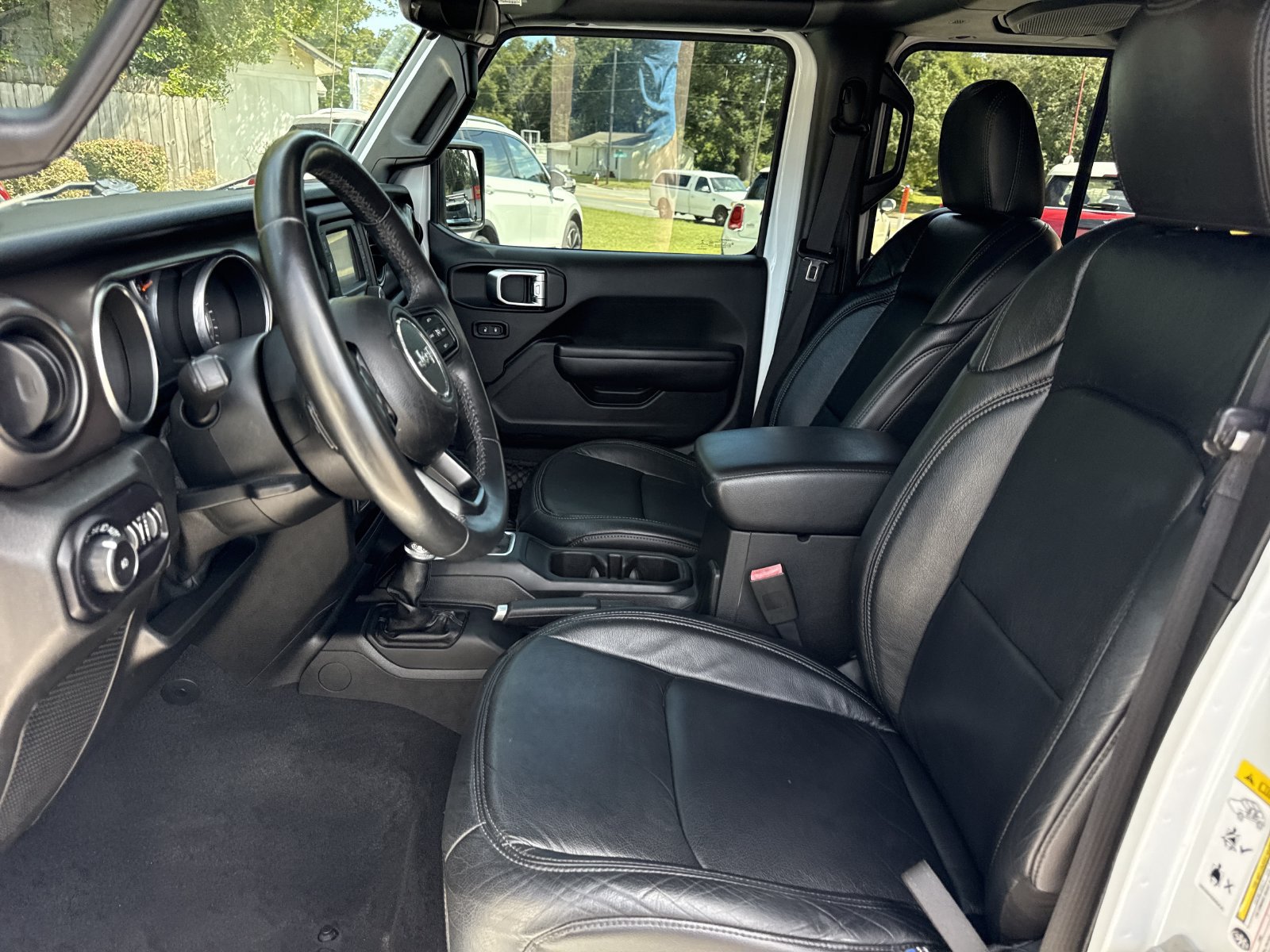 Used 2018 Jeep Wrangler Unlimited Sport S AWD/4WD image 10