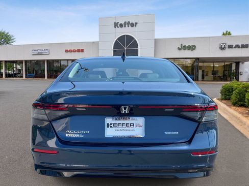 Used 2024 Honda Accord EX-L image 5
