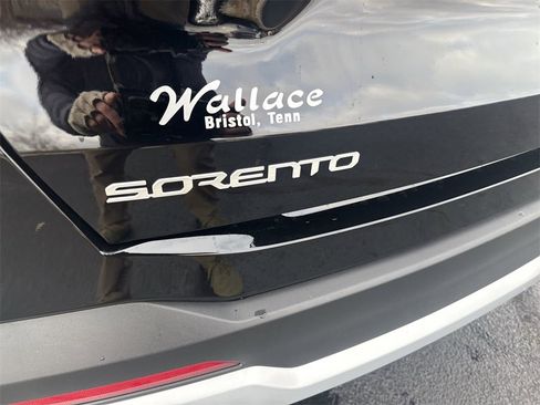 New 2026 Kia Sorento LX image 7