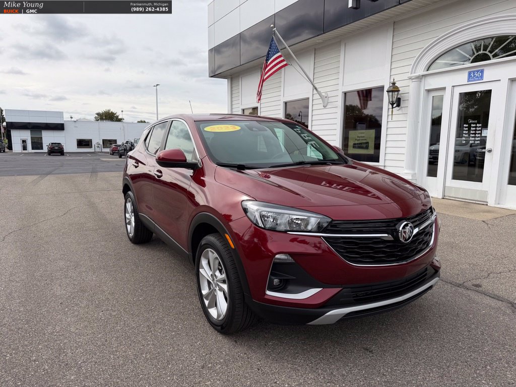 Used 2023 Buick Encore GX Preferred w/ Cold Weather Comfort Package AWD/4WD image 3