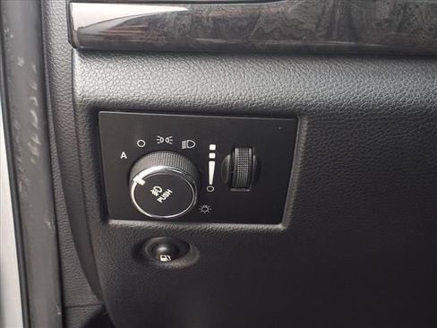 Used 2013 Jeep Grand Cherokee Laredo RWD image 12