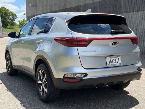 Used 2022 Kia Sportage LX FWD image 5