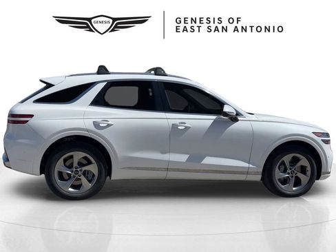 New 2026 Genesis GV70 2.5T Advanced image 2