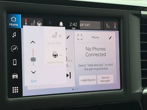 Used 2022 Chrysler Voyager LX FWD image 47