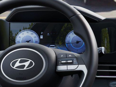 New 2026 Hyundai Elantra Limited image 14