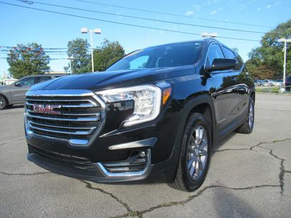 Used 2023 GMC Terrain SLT