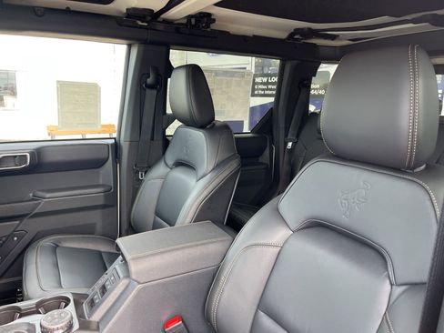 New 2025 Ford Bronco Badlands AWD/4WD image 35