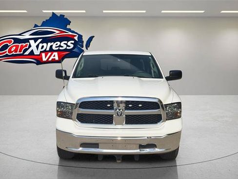 Used 2017 RAM 1500 Classic SLT AWD/4WD image 3