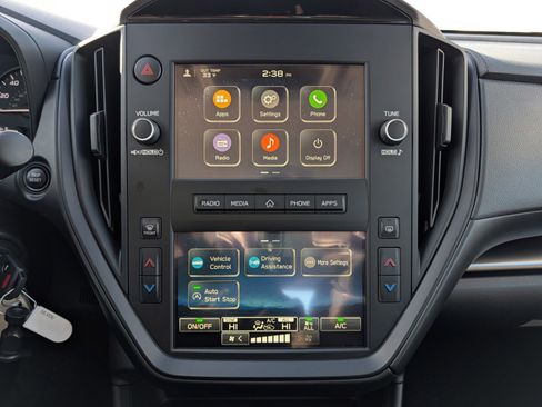 Certified 2025 Subaru Impreza 2.0i image 22