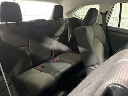 Used 2023 Toyota Highlander L FWD image 14