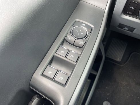 Used 2025 Ford F250 XLT w/ Snow Plow/Camper Package image 23