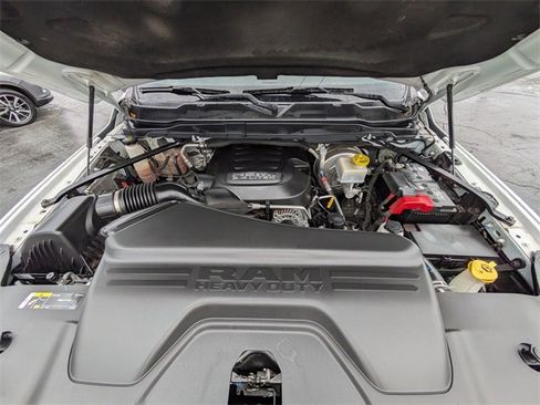 Used 2022 RAM 2500 Laramie w/ Night Edition image 13