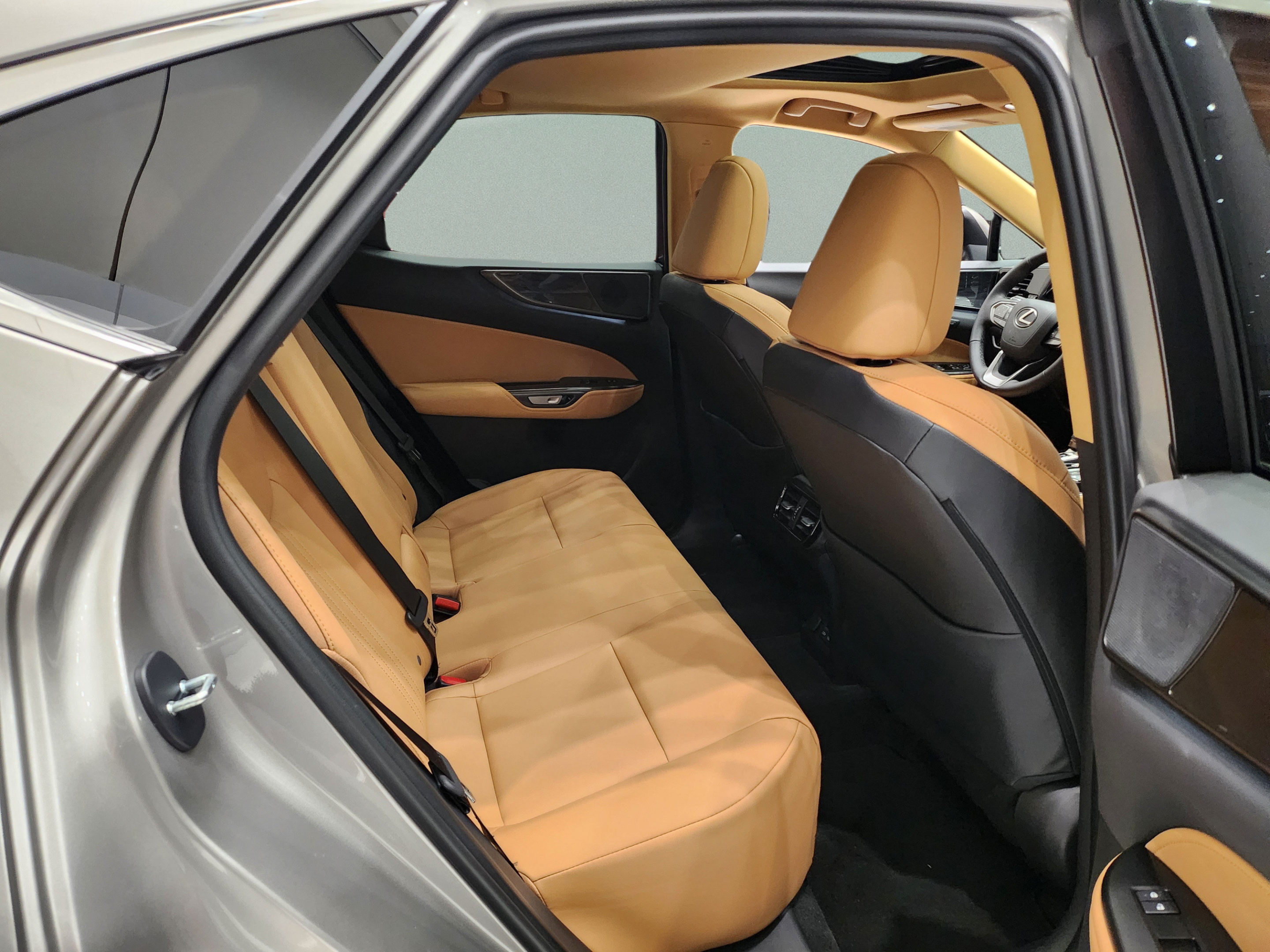 Certified 2026 Lexus NX 350 AWD w/ Accessory Package (Z1) image 23