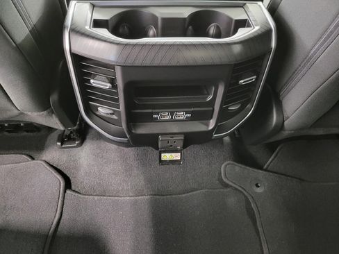 Used 2025 RAM 1500 Big Horn AWD/4WD image 49