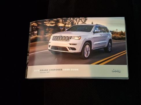 Used 2018 Jeep Grand Cherokee Altitude AWD/4WD image 27
