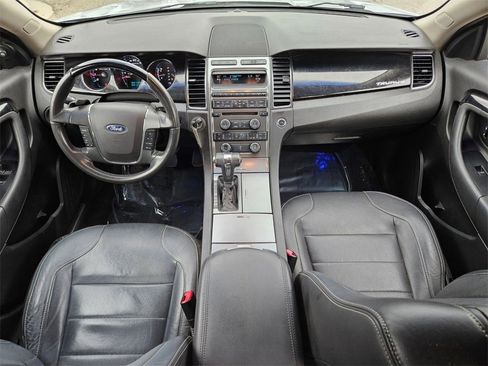 Used 2011 Ford Taurus Limited image 21