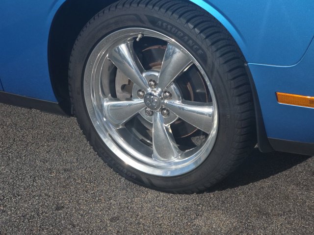 Used 2009 Dodge Challenger R/T RWD image 9