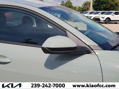 New 2026 Kia K4 EX FWD image 8