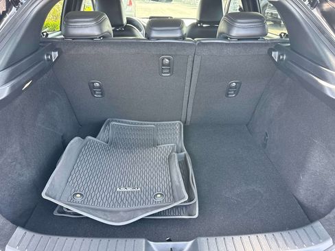 Certified 2025 MAZDA CX-30 AWD 2.5 S w/ Select Sport Pkg image 9