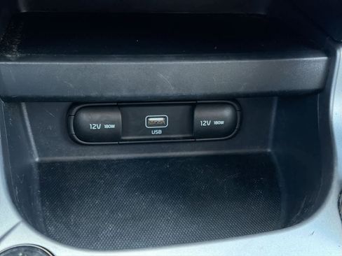 Used 2022 Kia Seltos LX image 31