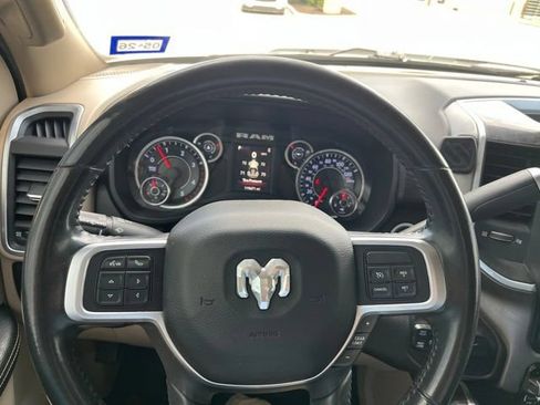 Used 2019 RAM 2500 Big Horn AWD/4WD image 11