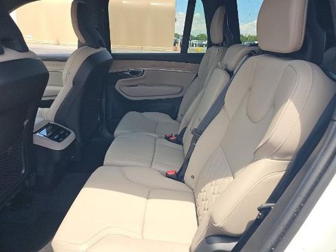 Certified 2026 Volvo XC90 B6 Plus AWD/4WD image 7