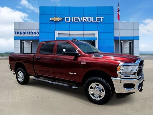 Used 2020 RAM 2500 Tradesman AWD/4WD image 2