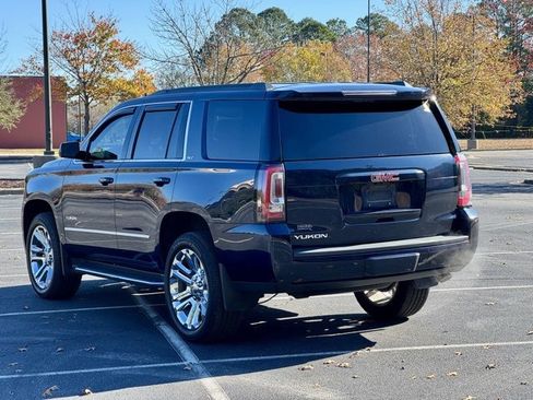 Used 2018 GMC Yukon SLT w/ Premium Edition image 5