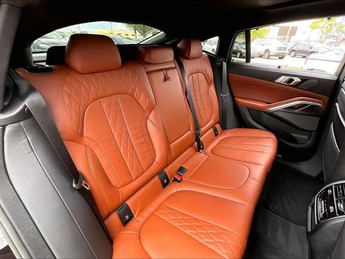 Used 2022 BMW X6 M50i w/ Executive Package image 18