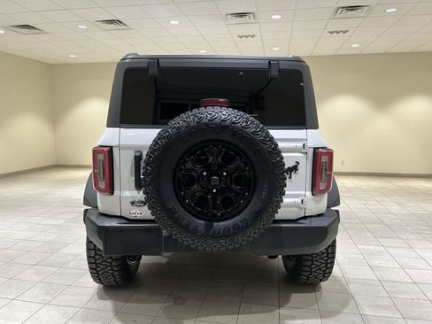 Certified 2022 Ford Bronco Wildtrak AWD/4WD image 4