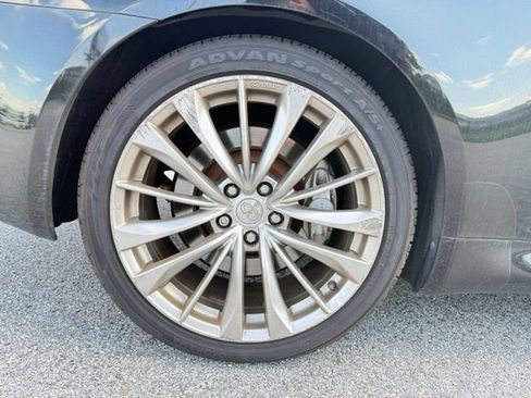 Used 2014 INFINITI Q60 Convertible w/ Premium Package RWD image 21