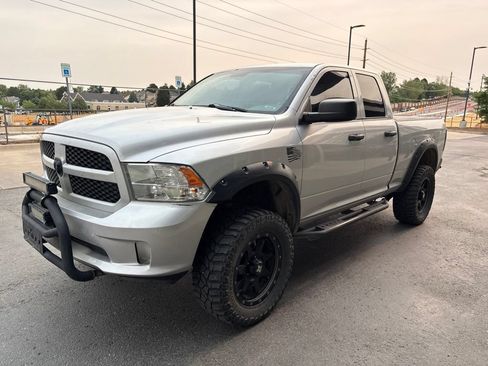 Used 2016 RAM 1500 Express AWD/4WD image 2
