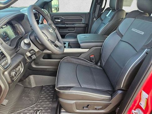 New 2026 RAM 2500 Laramie w/ Night Edition AWD/4WD image 4