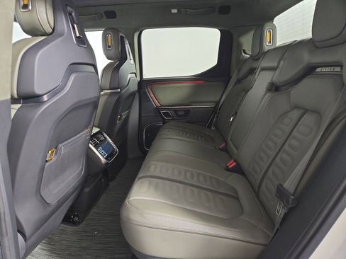 Used 2023 Rivian R1T Adventure image 21