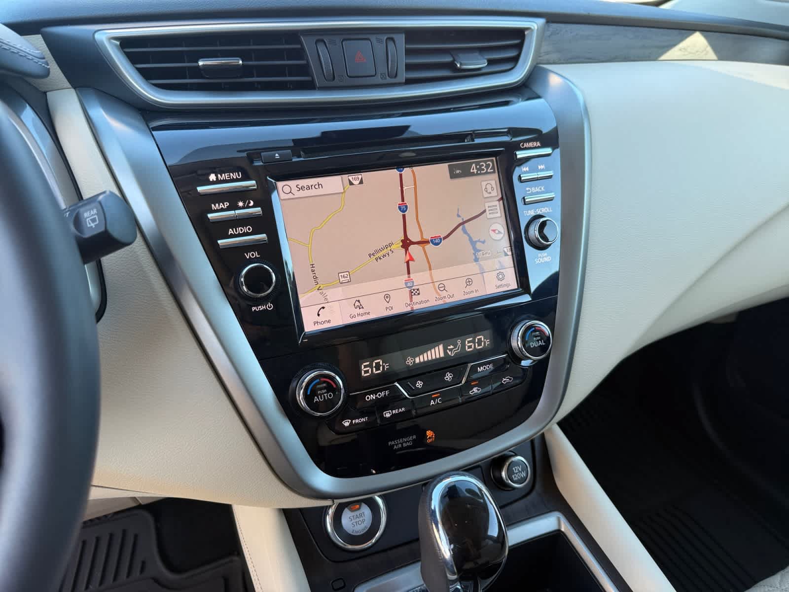 Used 2024 Nissan Murano Platinum w/ Cargo Package AWD/4WD image 18