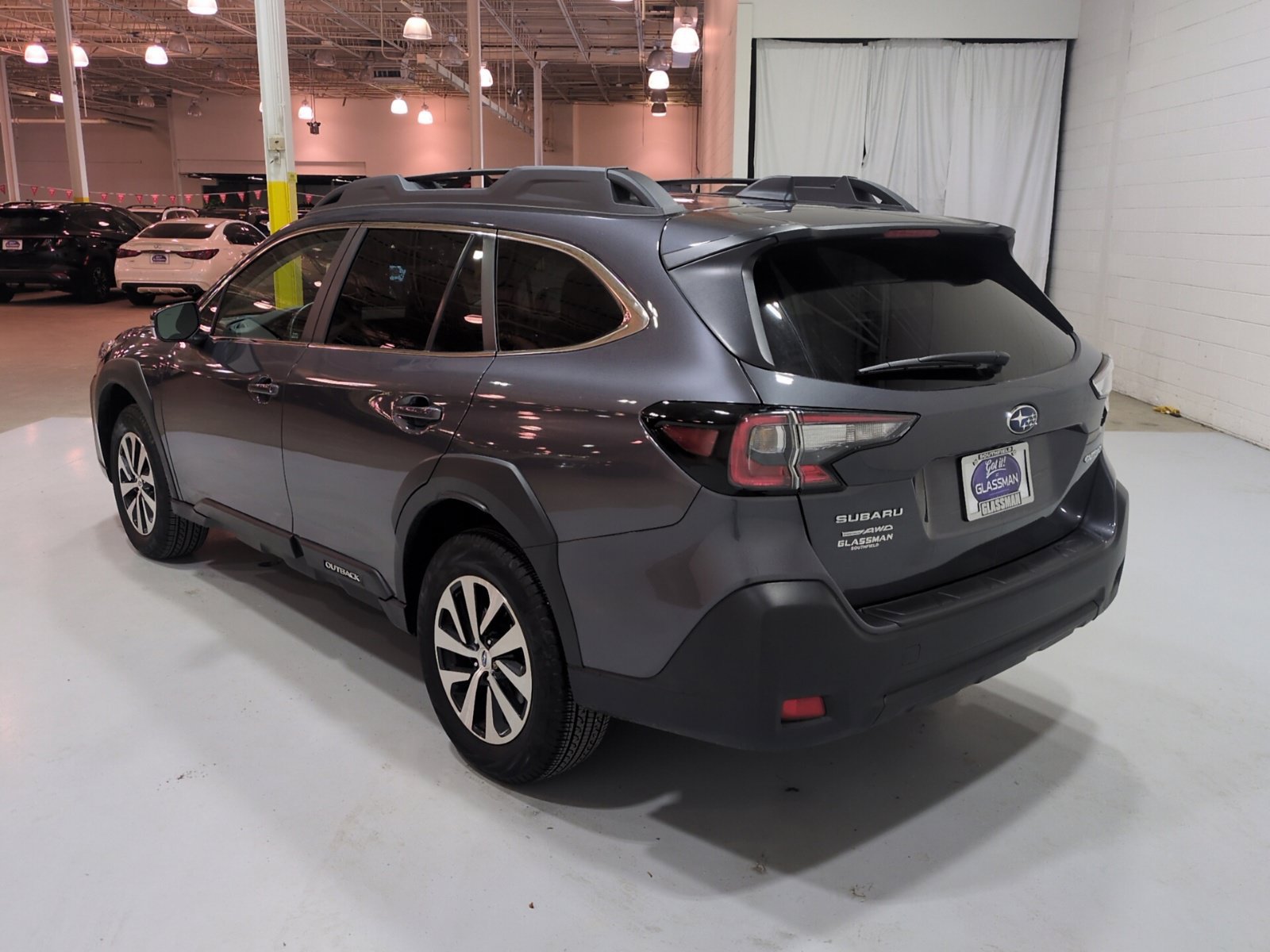 Certified 2025 Subaru Outback Premium w/ Popular Package #1A AWD/4WD image 5