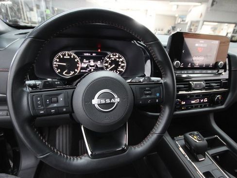 Used 2023 Nissan Pathfinder Rock Creek image 15