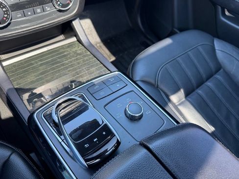Used 2017 Mercedes-Benz GLS 450 4MATIC image 26