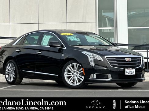 Used 2019 Cadillac XTS Luxury image 1