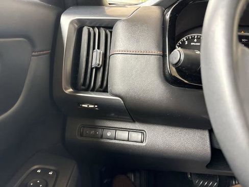 Used 2024 Nissan Pathfinder Rock Creek AWD/4WD image 17