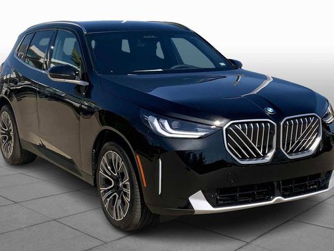 New 2026 BMW X3 xDrive30 w/ Premium Package image 2
