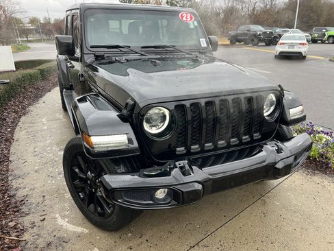 Certified 2023 Jeep Gladiator Overland image 2