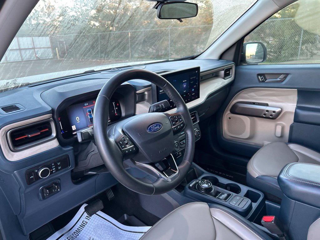 Used 2025 Ford Maverick Lariat w/ 4K Tow Package AWD/4WD image 16